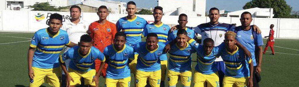 TORNEO NACIONAL DIRECTV SUB-17 – CRESPO «A» GOLEA, GUSTA Y LIDERA