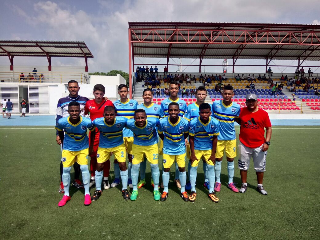 NACIONAL SUB-17 – CRESPO «A» UN 8X0 QUE HABLA POR SI SOLO (Video del Juego)