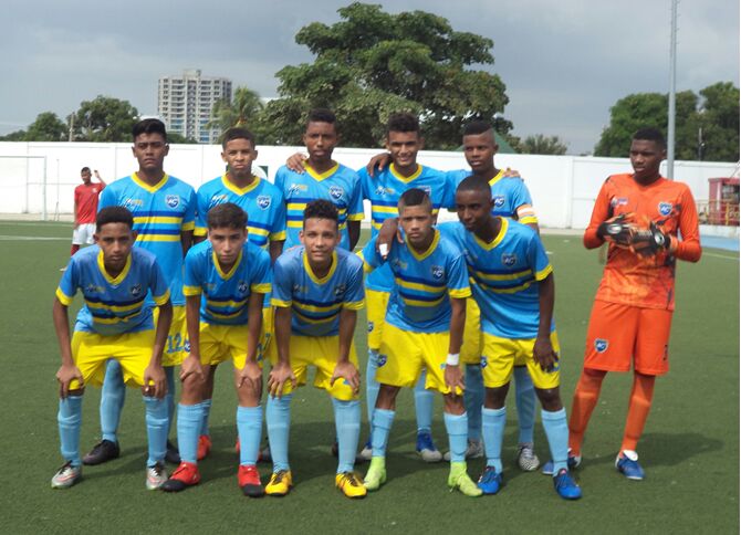 Nacional Sub-15 – Crespo, Remonta y Pasa a Tercera Fase